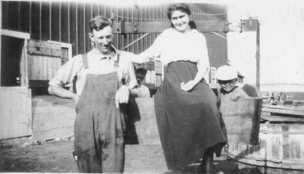 1920 maybe kids Herb Marian and who