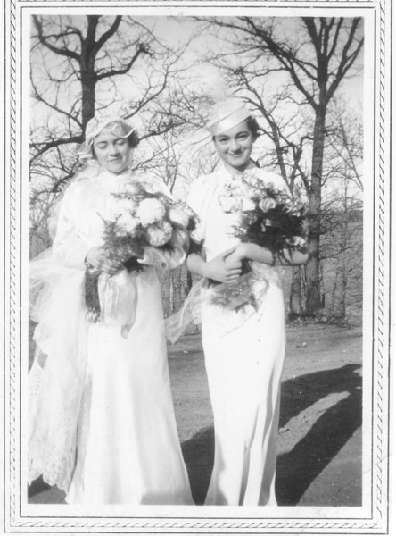 1936 Herb's weddin, Lucille as bridesmaid_the_beginning