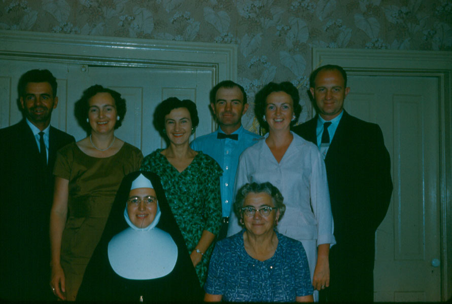 1960_Moms_Kahnke_family3