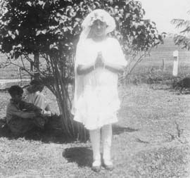 1924 MarianFirstComm_Herb_Mother