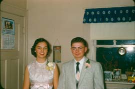 1957_Ramona_and_cousin_LeoKahnke